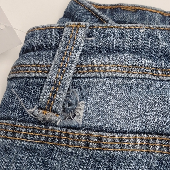 $8 when bundled - Picture 4 of 6